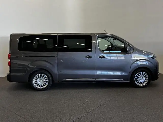 Toyota pro-ace