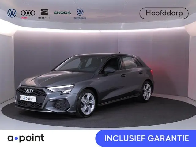 Audi A3 Sportback 30 TFSI S edition 110 pk S-tronic | Navigatie | Parkeersensoren achter | LED kopla...