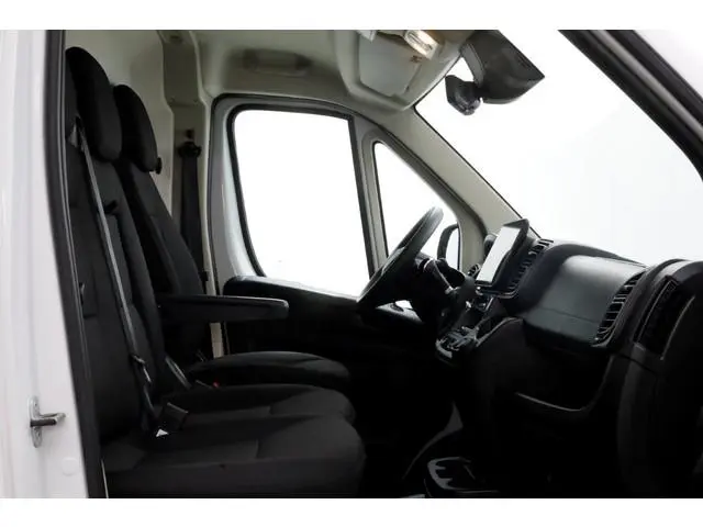 Peugeot Boxer 2.2 BlueHDi 180pk Automaat L4H2 LED/ACC/Navi/Camera 11-2024