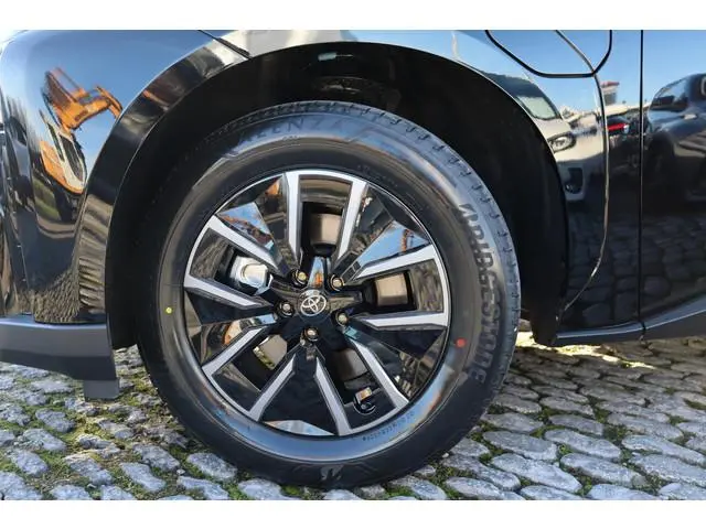 Toyota bZ4X Dynamic 73,1 kWh, VERWACHT, in november leverbaar met €1500,- inruilpremie!!