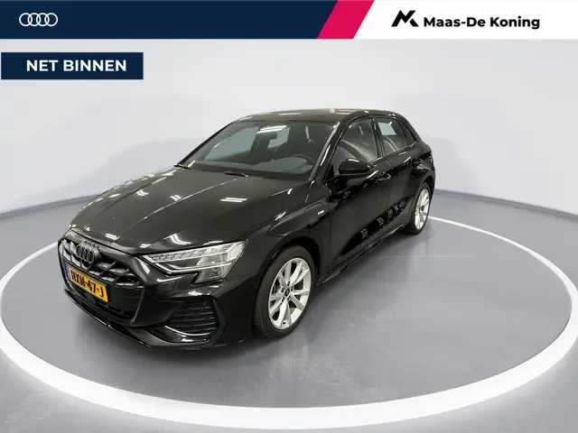 Audi A3 Sportback 40 TFSIe 204pk S-tronic S edition · Camera · Apple/Android Car Play · Stoelverwarm...