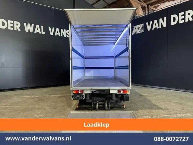 Renault Master 2.3 dCi 146pk Bakwagen 222cm Hoog Laadklep Euro6 Airco | Camera | LED | Navigatie | C...
