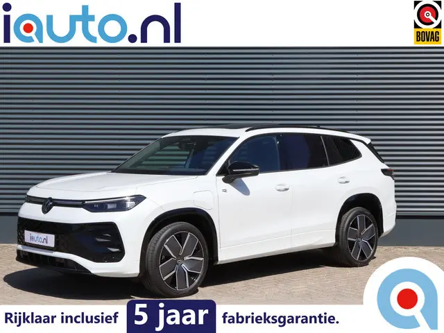 Volkswagen Tayron 1.5 eHybrid 272PK R-Line Black Style IQ.Light/Pano/Keyless/Camera/DCC/ACC/ Dodehoe...