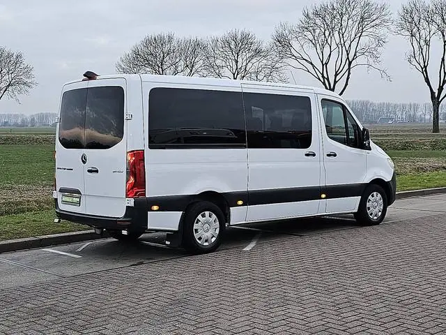 MERCEDES-BENZ SPRINTER 311 tourer 9-persoons