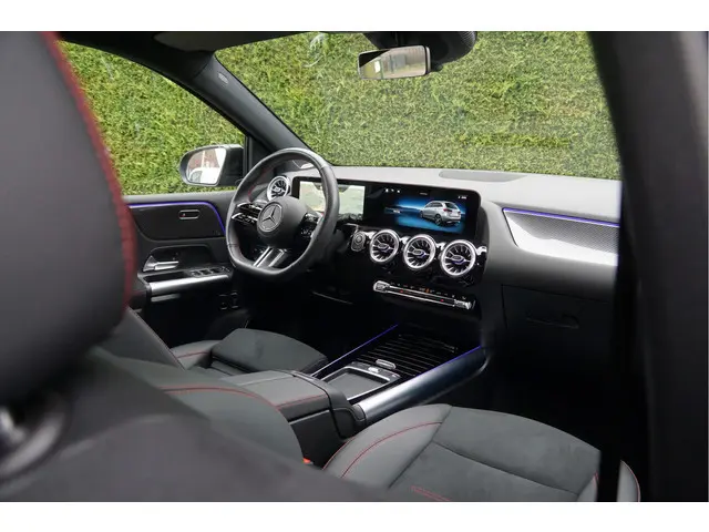 Mercedes-Benz B-klasse B 250 e AMG Line Night | Burmester Multibeam Keyless-Go Verwarmd Stuurwiel