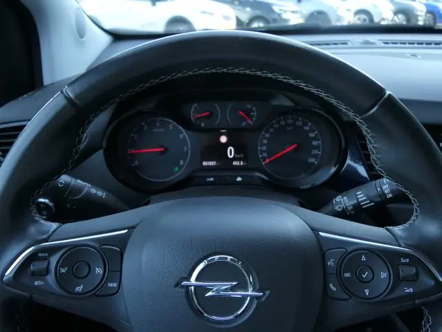 Opel Crossland X