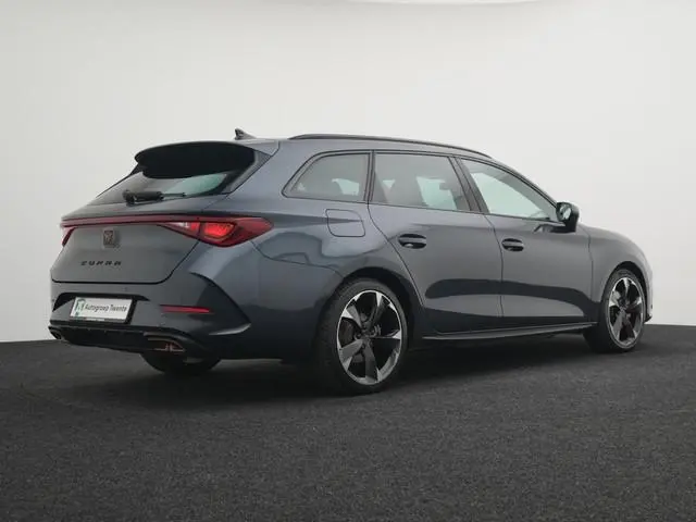Cupra Leon Sportstourer 1.4 PHEV e-Hybrid Bns | Navigatie | Stuurverwarming | LED | Camera |