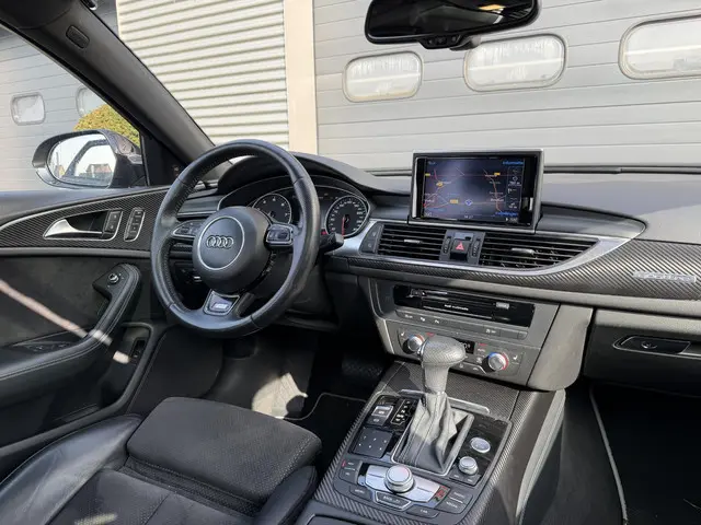 Audi A6 Avant 3.0 TFSI quattro 3X S-Line | Panoramadak | 360* Camera | Memory Stoelen | Elektrische...