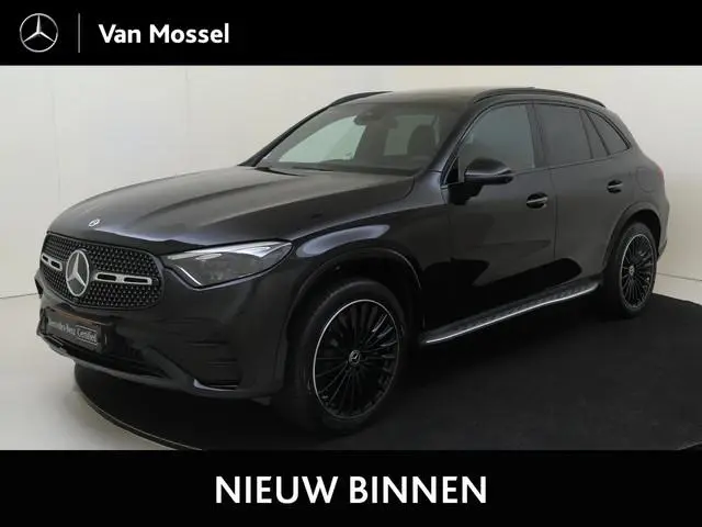 Mercedes-Benz GLC-klasse 300e 4MATIC Business Solution AMG / Panaroma-dak / Memory-Stoelen / 360Grad...