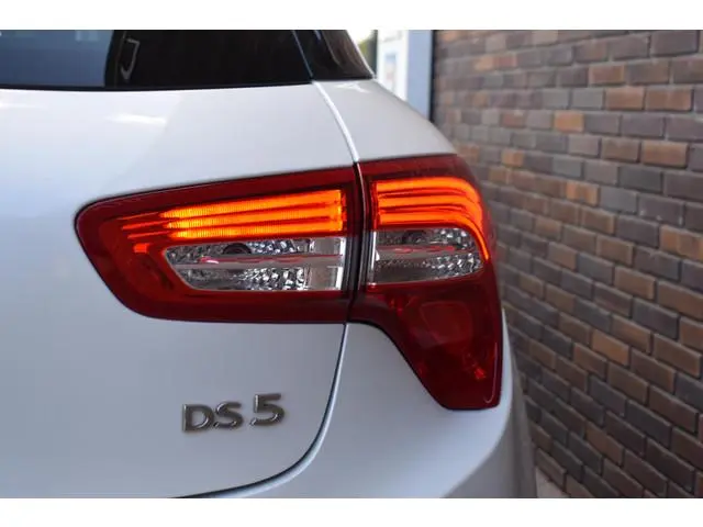 DS DS 5