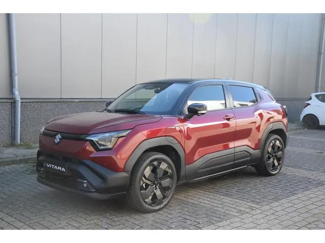 Suzuki e VITARA Style 61 kWh | Een nieuwe Suzuki rijdt nóg lekkerder met 10 jaar garantie!