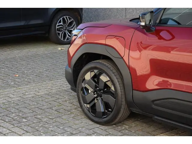 Suzuki e Vitara