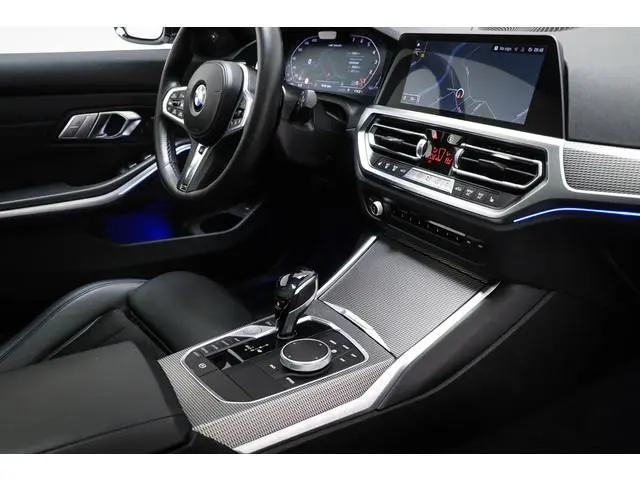BMW 3-serie Touring M340i xDrive High Executive | COPILOT / COMFORT ACCES- PACK | LASER LED | PANORA...