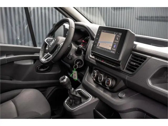 Renault Trafic 2.0 dCi 110 L2H1 | 1e Eigenaar | LED | Camera | Cruise | PDC | Airco