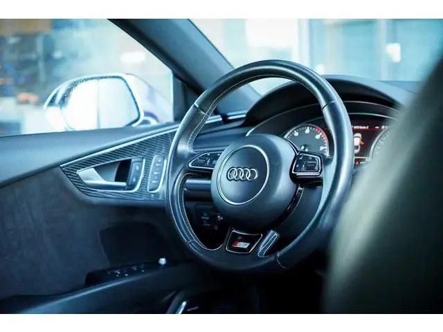 Audi S7