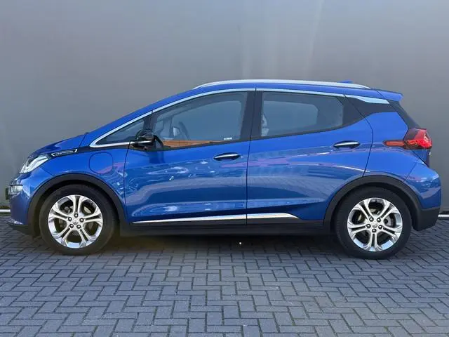 Opel Ampera-E