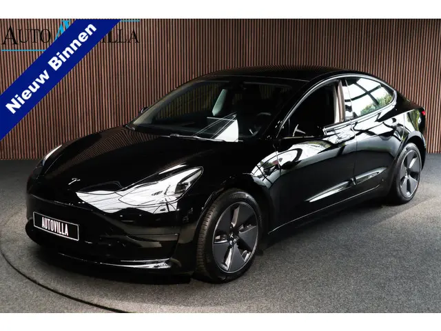 Tesla Model 3 RWD Autopilot ACC Stuurverwarm. PDC Leer Navi Panoramadak 360° Elektr. achterklep Stoe...
