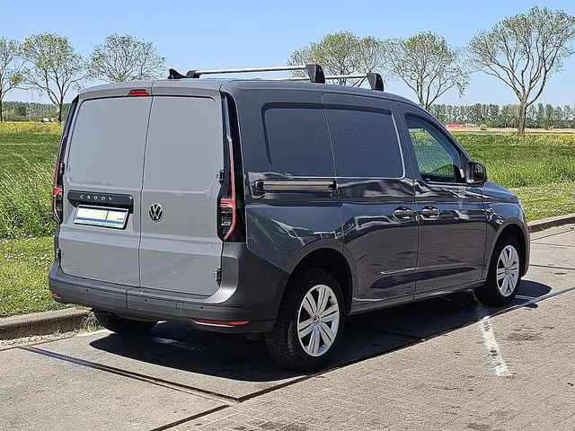 VOLKSWAGEN CADDY 2.0 102pk euro6 carplay!