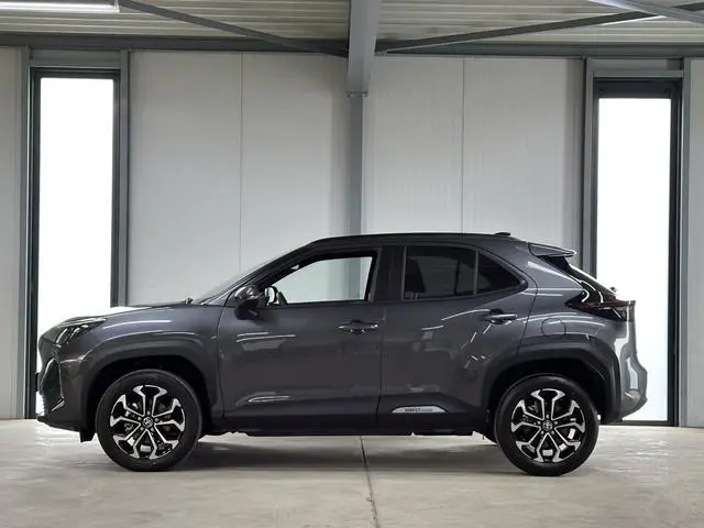 Toyota Yaris Cross 1.5 Hybrid 115 Dynamic | Stoel stuur verw. | Camera |