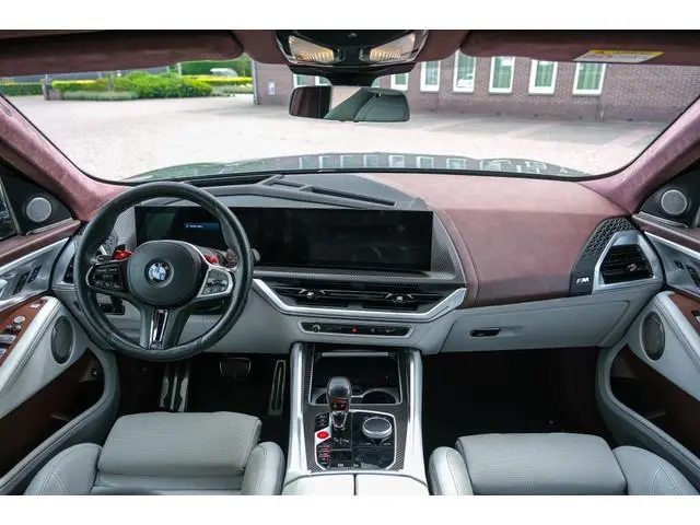 BMW XM