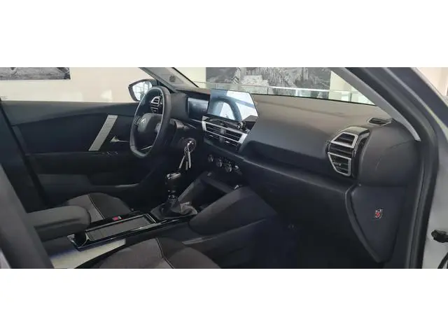 Citroën C4 X
