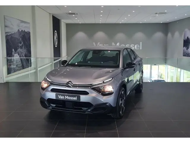 Citroën C4 X