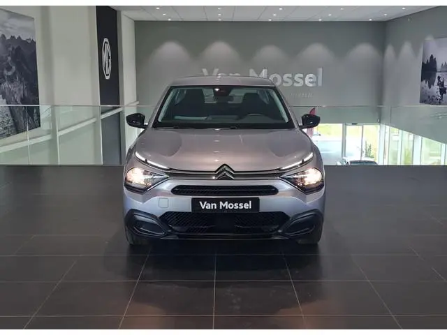 Citroën C4 X