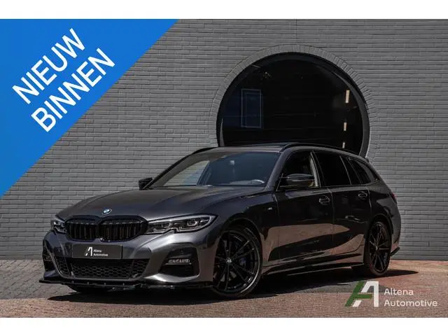 BMW 3-serie Touring 330i High Executive M-sport, Maxton, panoramadak, leder, head-up, 19 inch, harma...