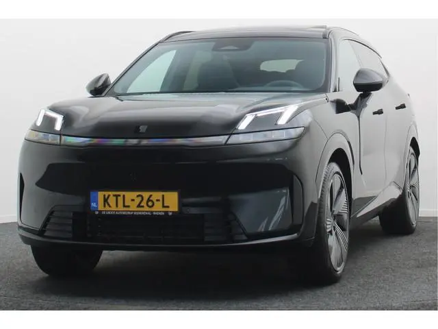 Lynk & Co 08