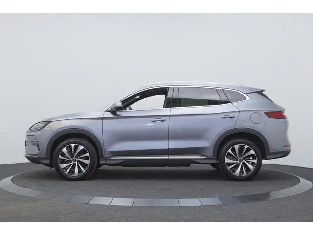 BYD SEAL U