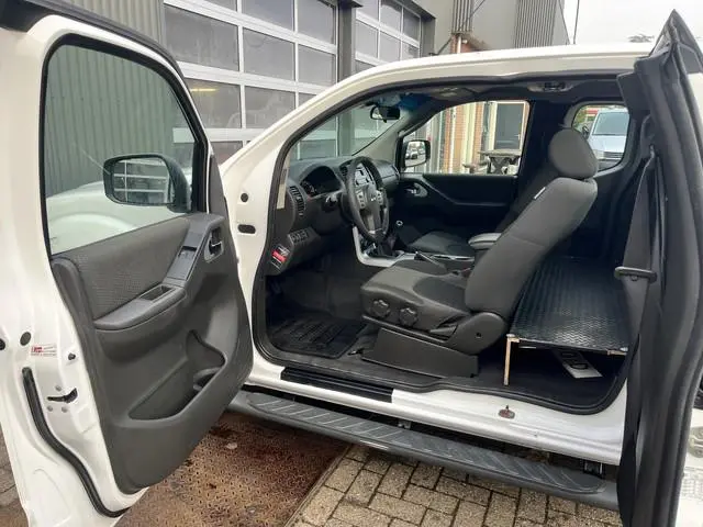 Nissan Navara