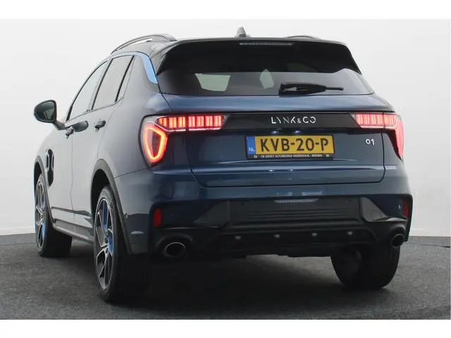 Lynk & Co 01