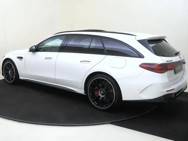 Mercedes-Benz E-klasse Estate AMG 53 4MATIC+ Night Edition / Opaalwit Magno/ Panoramadak/ SUPERSCREE...