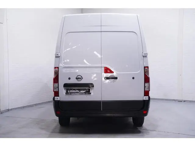 Nissan Interstar
