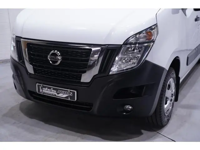 Nissan Interstar