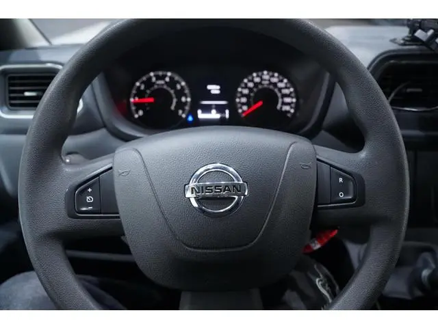 Nissan Interstar