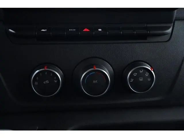 Nissan Interstar