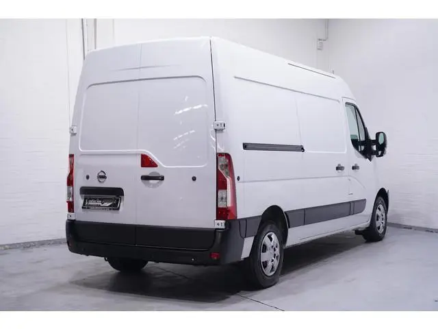 Nissan Interstar