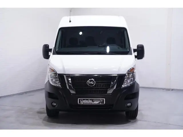 Nissan Interstar