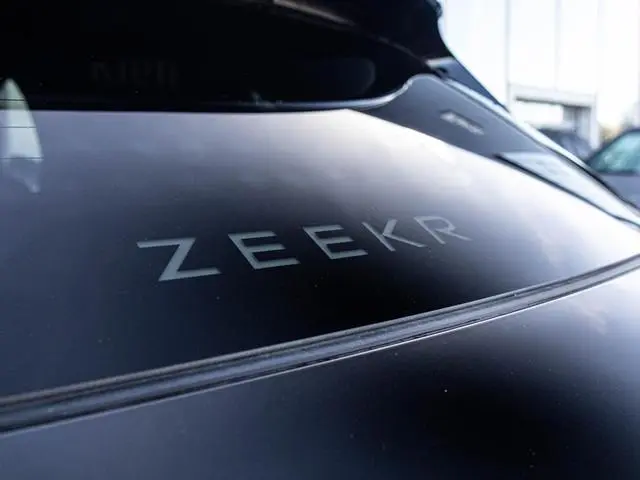 Zeekr 7X