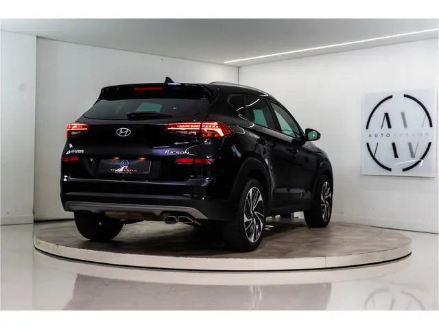 Hyundai Tucson 1.6 T-GDI 177PK Automaat | Panoramadak | Leder | Camera | Cruise | 19”