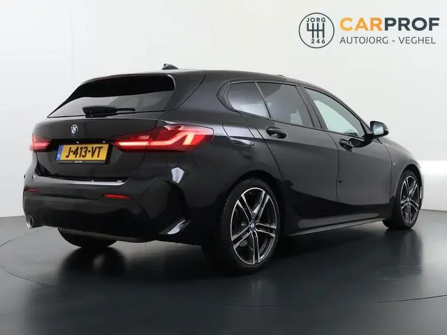 BMW 1-serie 118i High Executive Edition M-Sport |  Panorama Dak |  Navigatie |