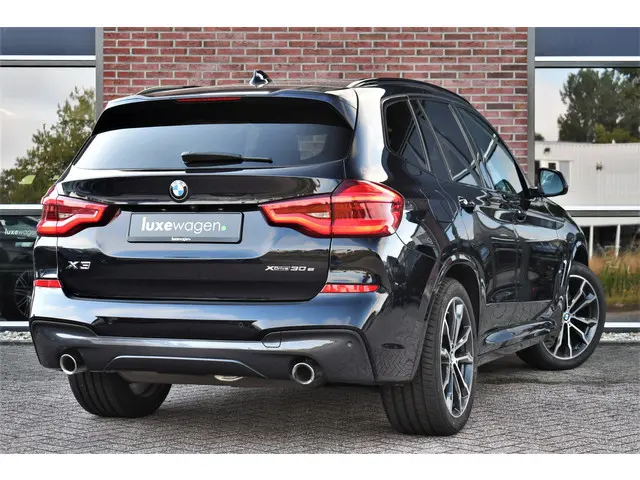 BMW X3 xDrive30e M-Sport Pano ACC Trekh El-zetels H/K 360 HUD DDC