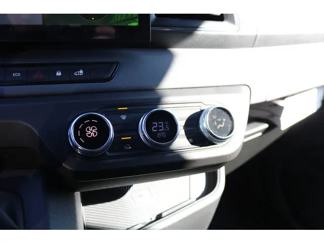 Nissan Interstar