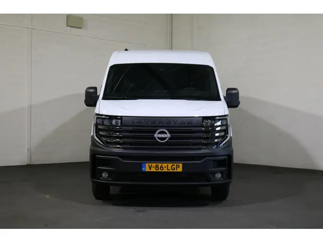 Nissan Interstar