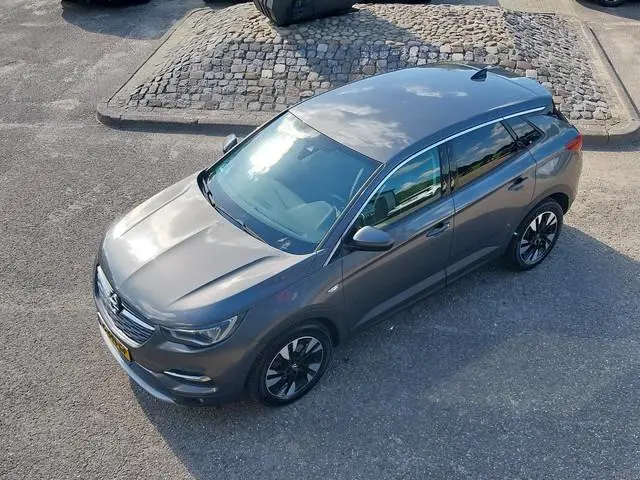 Opel Grandland 1.2 Turbo 131 PK Ultimate AUTOMAAT HALF LEER LED NAVI CRUISE ECC