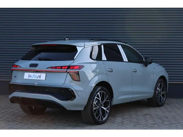 Audi Q3 1.5 200kW 272pk e-hybrid S-Line Pano/Leder/Tech Plus/Matrix LED/Camera/Elek-klep/Keyless/20"...