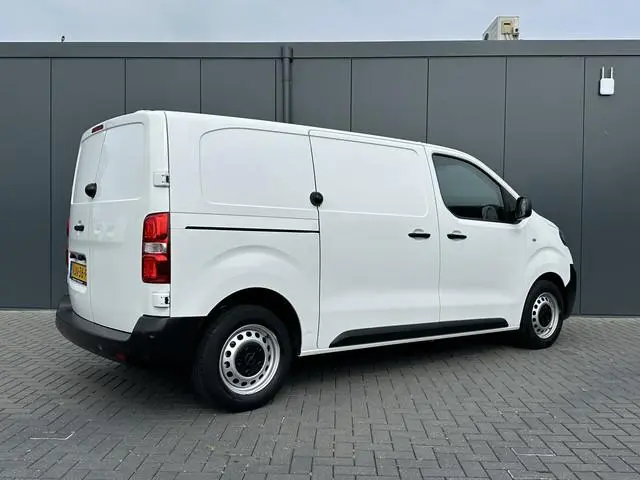 Opel Vivaro 1.5 CDT / L2H1 / 1e EIGENAAR / INRICHTING / BLIND SPOT / CRUISE / AIRCO / BIJRIJDERSBANK
