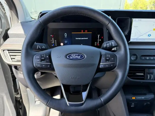 Ford Transit Courier