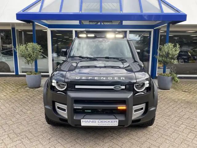 Land Rover Defender 3.0 D200 110 MHEV Urban Pakket / Zeer stoere uitvoering